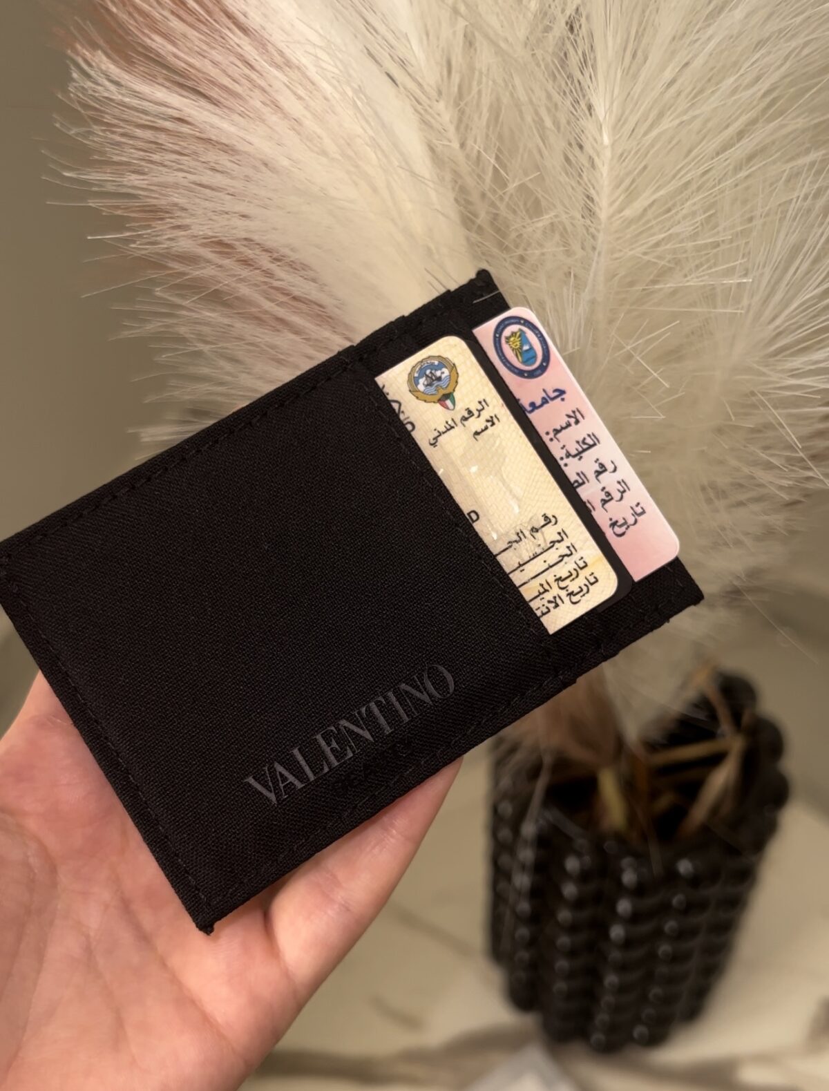 ⁦كارد هولدر VAlENTINO⁩ - الصورة ⁦2⁩