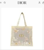 حقيبة Dior ( تسليم فوري )