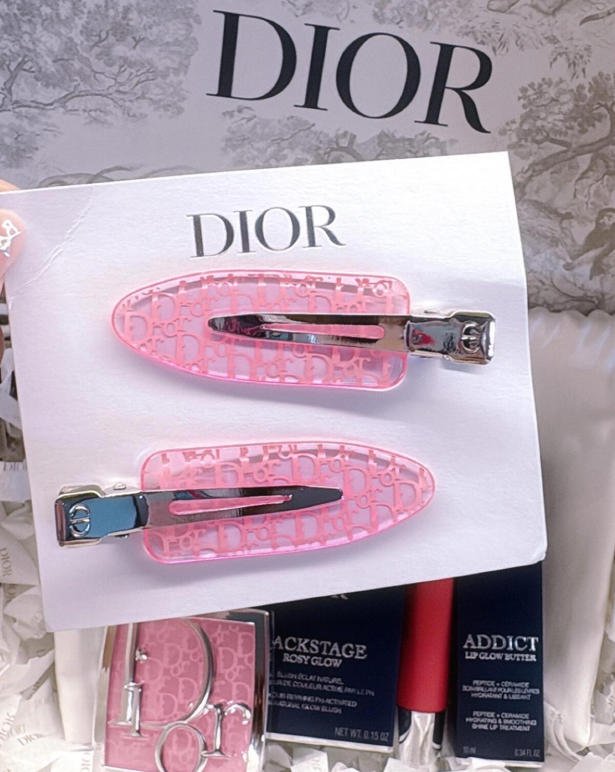 ⁦اكسسوار الشعر ( Dior )⁩ - الصورة ⁦2⁩