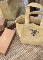⁦حقيبة PRADA⁩ - الصورة ⁦5⁩