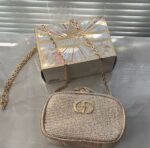 ⁦Dior Bag (طلب مسبق )⁩ - الصورة ⁦5⁩