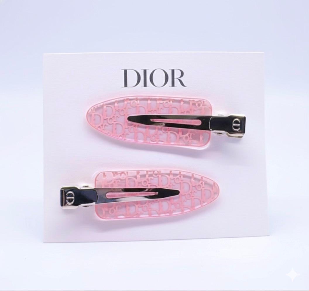 اكسسوار الشعر ( Dior )