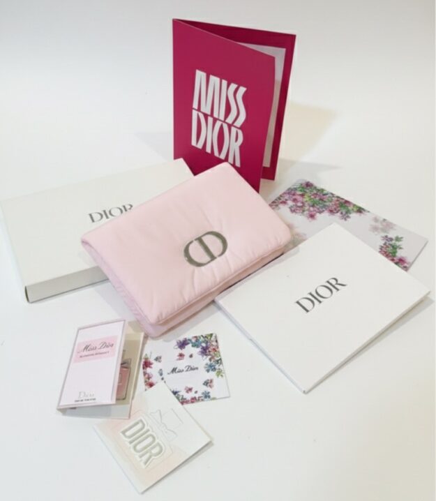 Dior Package