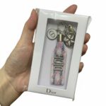 ⁦ميداليه Dior⁩ - الصورة ⁦4⁩