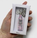 ⁦ميداليه Dior⁩ - الصورة ⁦2⁩