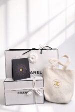 CHANEL PACKAGE - Image 2